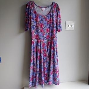LuLaRoe Nicole Pink Purple Rose Floral Scoop Neck Half Sleeve Dress